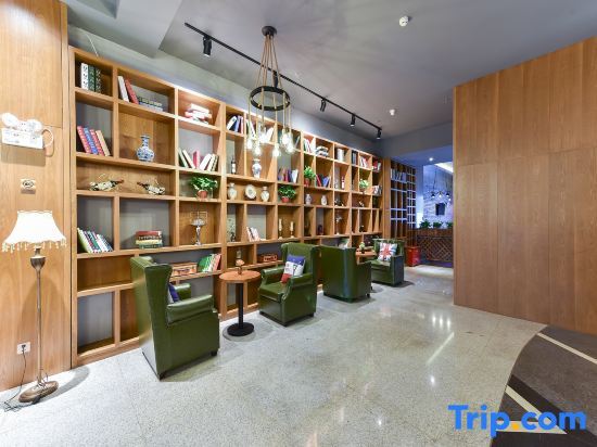 Пекин: James Joyce Coffetela Beijing Guang Anmen Grand Vi