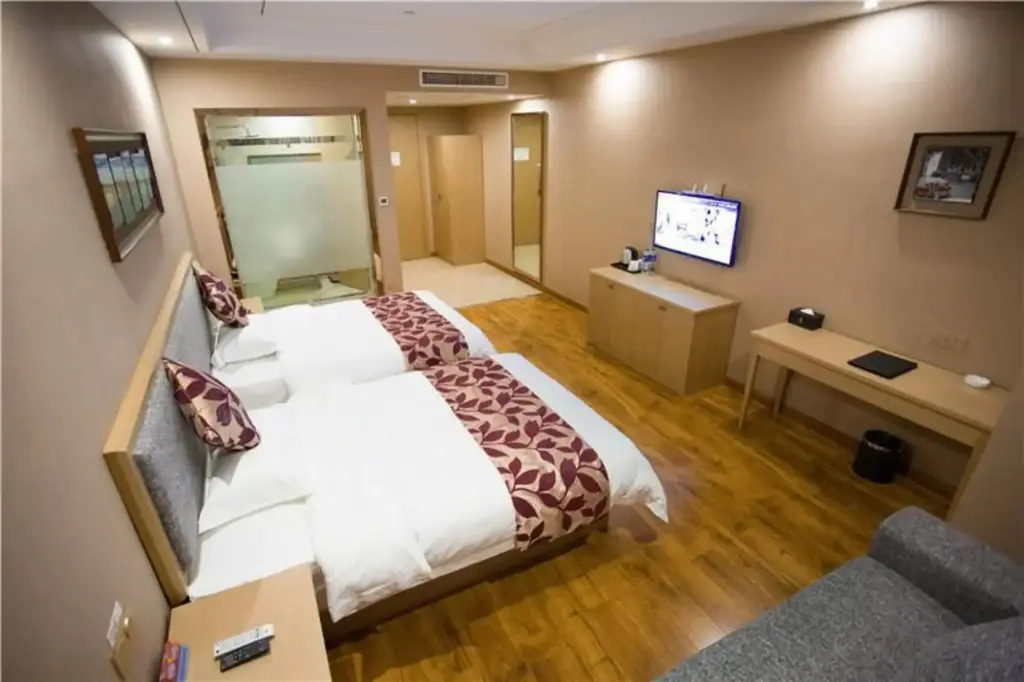 Цзясинь: Greentree Inn Jiaxing Tongxiang City Xiaochang Eas