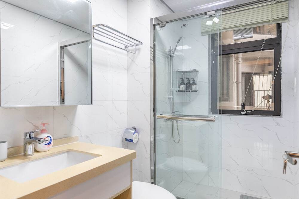 Чжухай: Locals Boutique Apartment Huafa Plaza 26