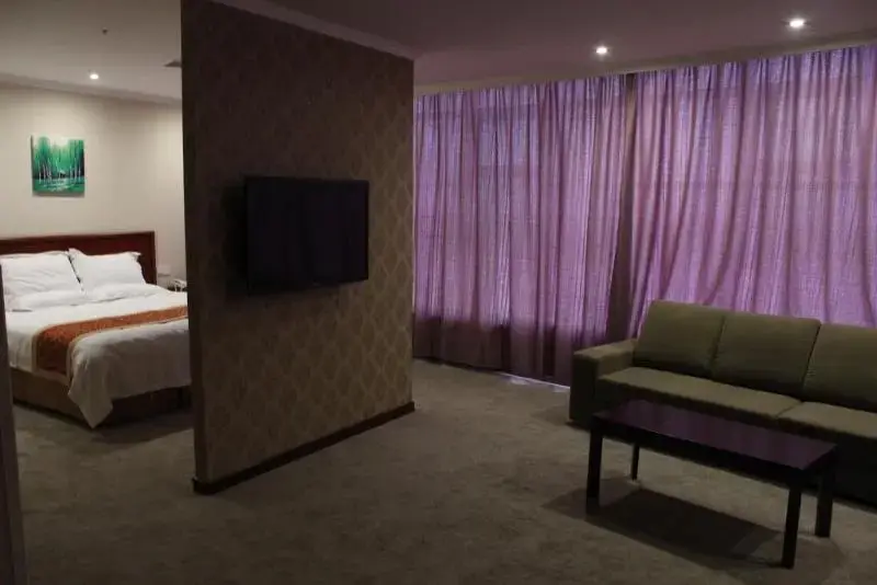 Шанхай: GreenTree Inn ShangHai JiaDing the South of F1 Circuit FangTai Hardware Market Express Hotel