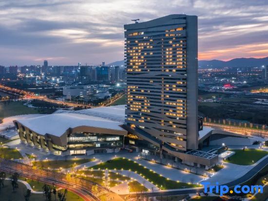 Yangzi River International Conference Center — фото 1