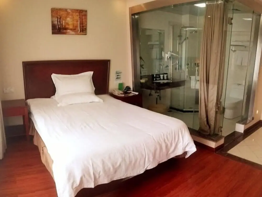 Наньтун: GreenTree Inn Nantong Middle Renming Road Dongjing International Express Hotel