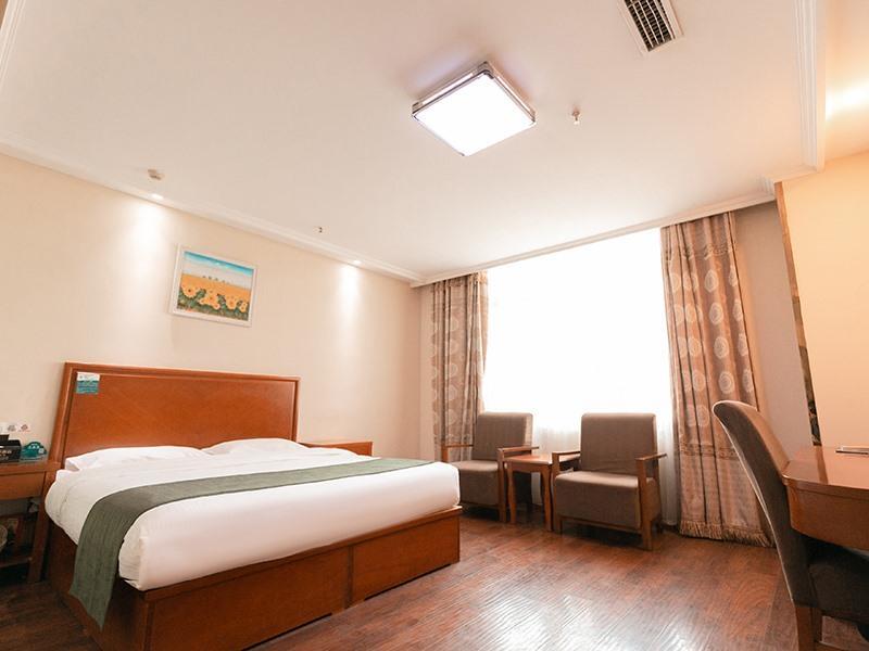 Таншань: GreenTree Inn Tangshan Caofeidian Free Trade Zone Municipal Building Express Hotel