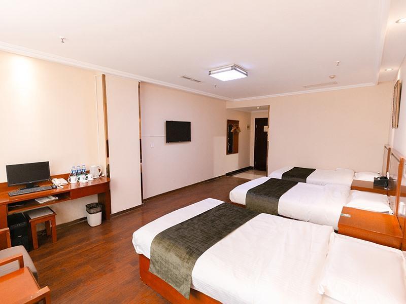 Таншань: GreenTree Inn Tangshan Caofeidian Free Trade Zone Municipal Building Express Hotel