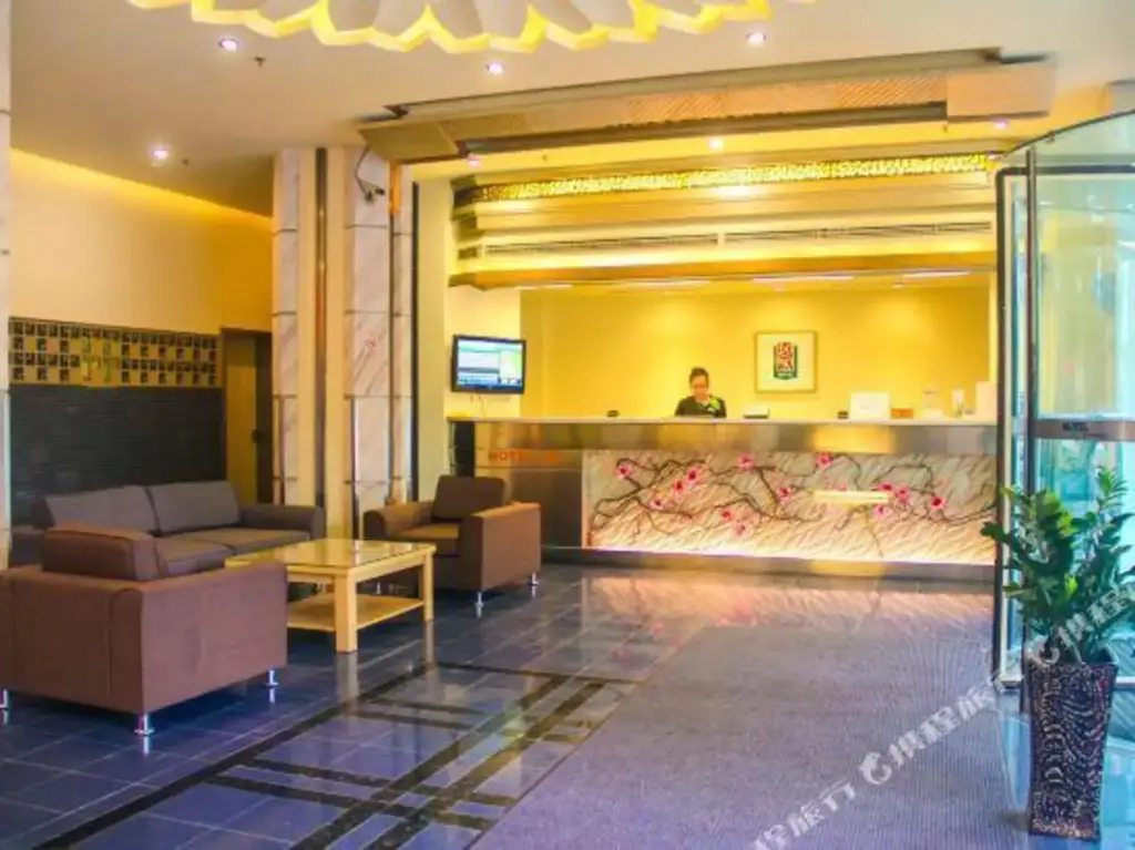 Чанчжоу: Motel168 Changzhou JuQian Street Inn