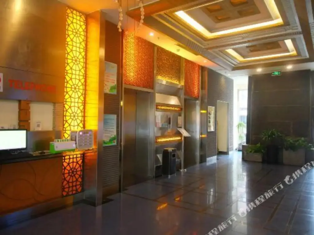 Чанчжоу: Motel168 Changzhou JuQian Street Inn