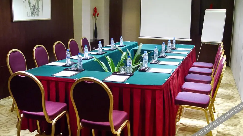 Гуанчжоу: Holiday Inn Shifu Hotel