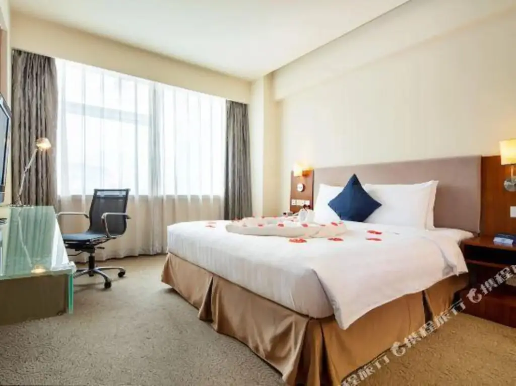 Тяньцзинь: Holiday Inn Express Tianjin Binhai