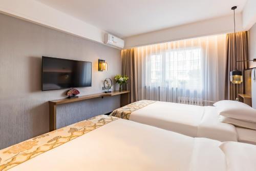 Пекин: Joyinn & Suites Beijing