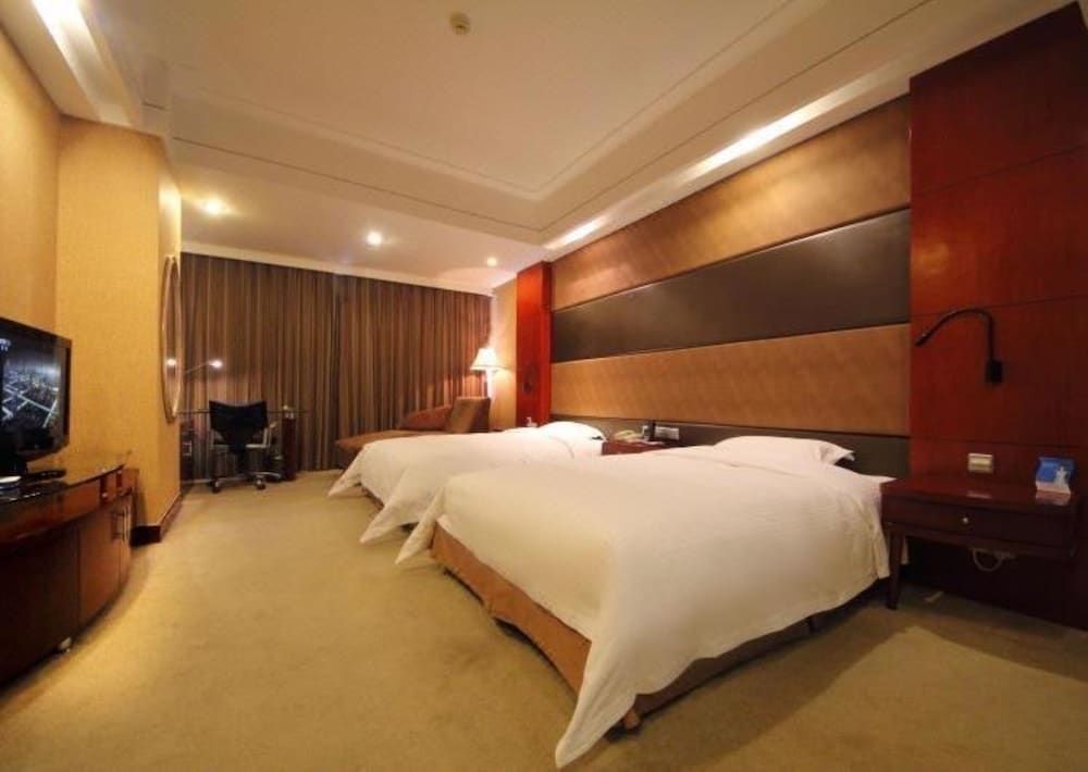 Циньхуандао: Best Western Qinhuangdao Junyu Grand Hotel