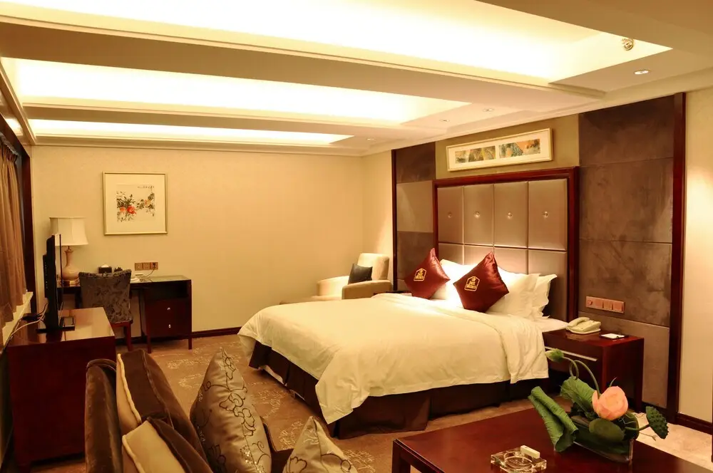 Чжанцзяцзе: Best Western Plus Grand Hotel Zhangjiajie