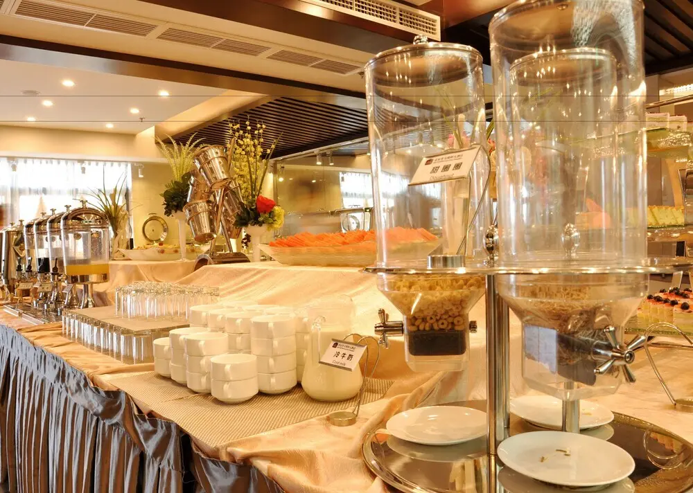 Чжанцзяцзе: Best Western Plus Grand Hotel Zhangjiajie