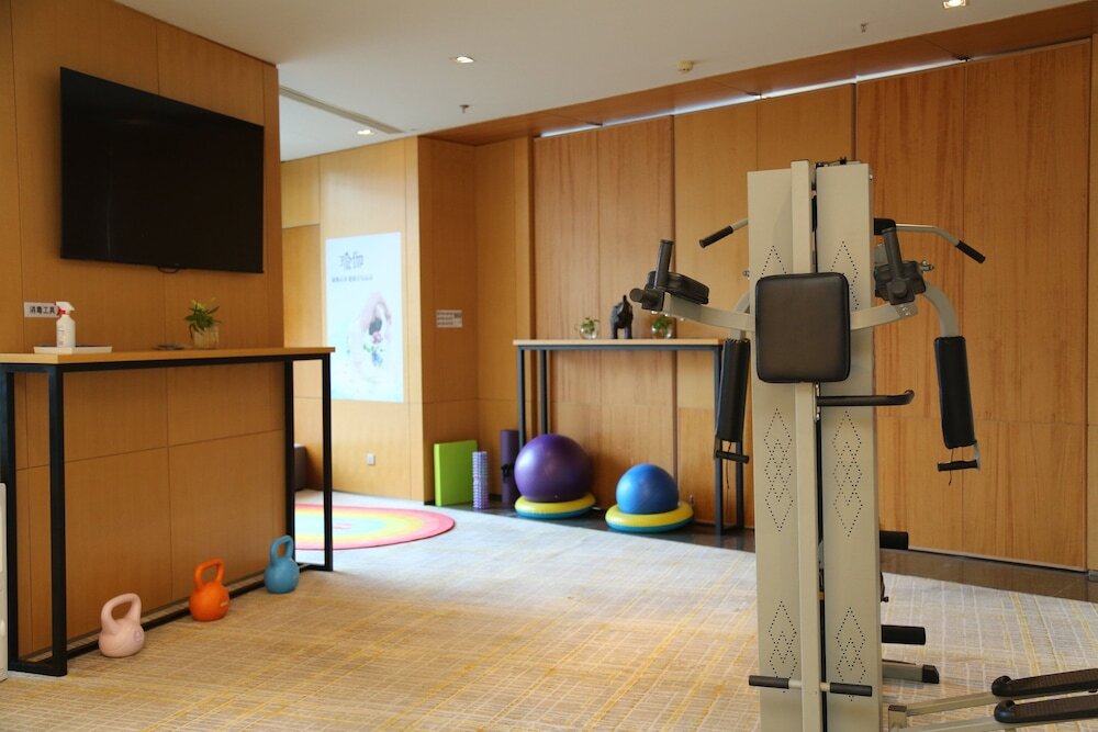 Далянь: Holiday Inn Express Dalian City Centre, an IHG Hotel