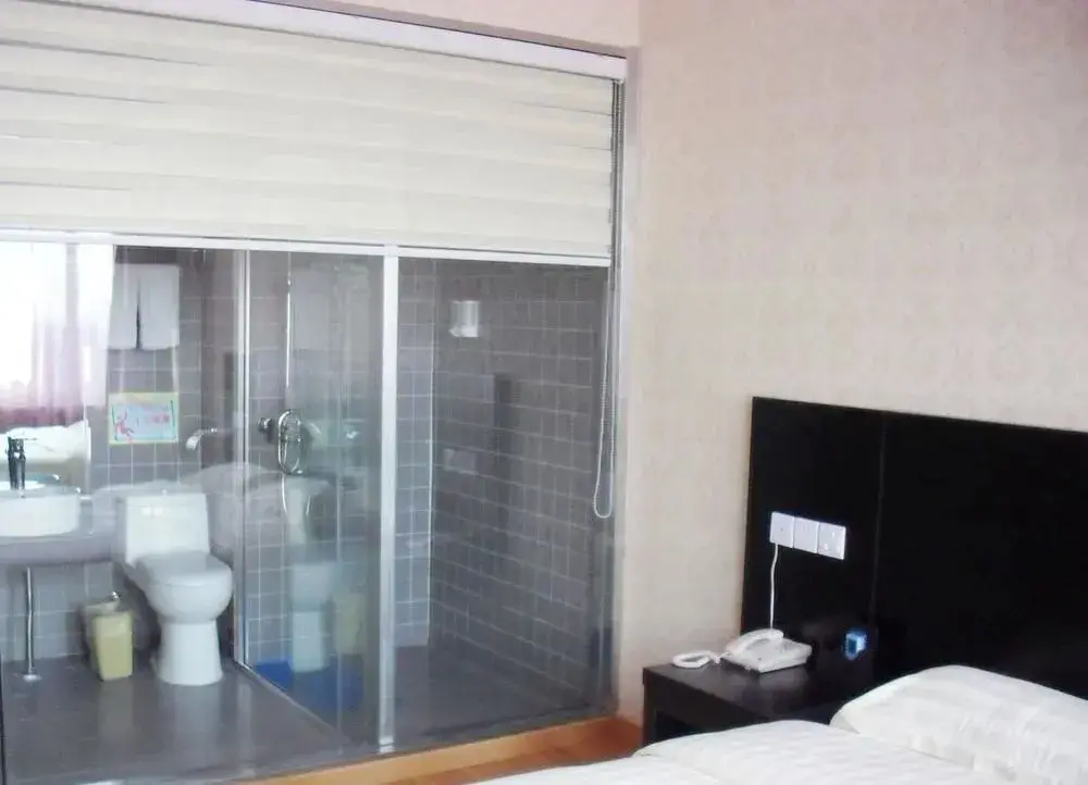 Лаиву: Dushi 118 Hotel Changqing University Town