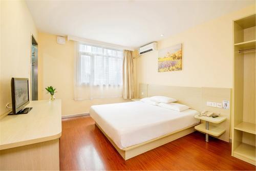 Куньмин: Hanting Express Kunming 121 Street Branch