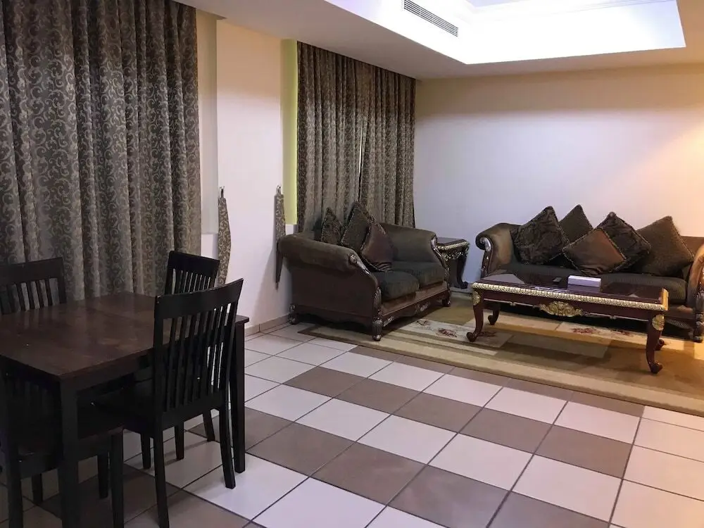 Эль-Айн: Al Massa Hotel Apartments-1