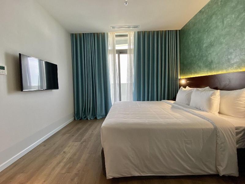 Куангнгай: Newcc Hotel And Serviced Apartment