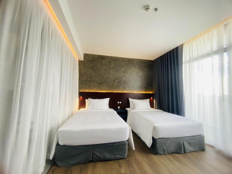 Куангнгай: Newcc Hotel And Serviced Apartment