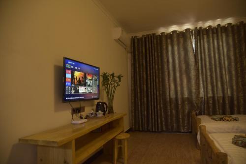 Цзюцюань: Dunhuang Silk Road Culture Hotel