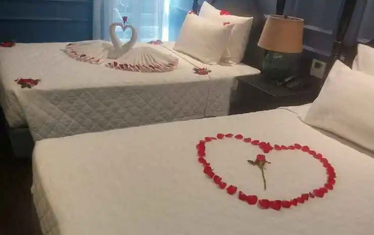 Халонг: The Secret Ha Long Hotel