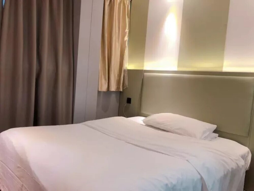 Шэньчжэнь: Sophie Roland Hotel Shenzhen Huaxin