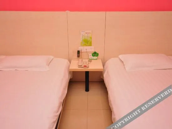 Дежоу: Baba Business Hotel (Pingyuan Bus Terminal Store)
