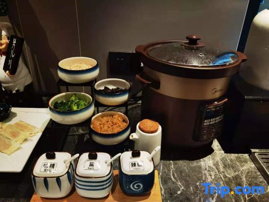 Ханчжоу: Home Inn Selected (Hangzhou Wulin Square, Yan'an Road)