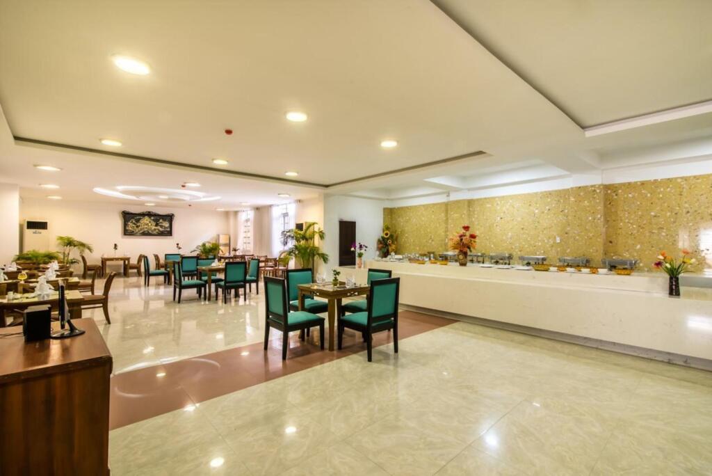Хюэ: The Sunriver Boutique Hotel Hue