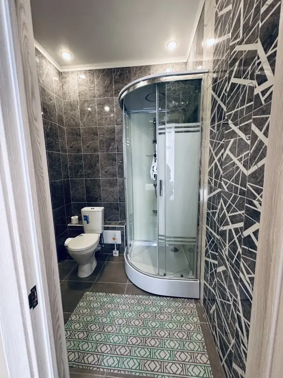 Воронеж: Отель 104 Rooms