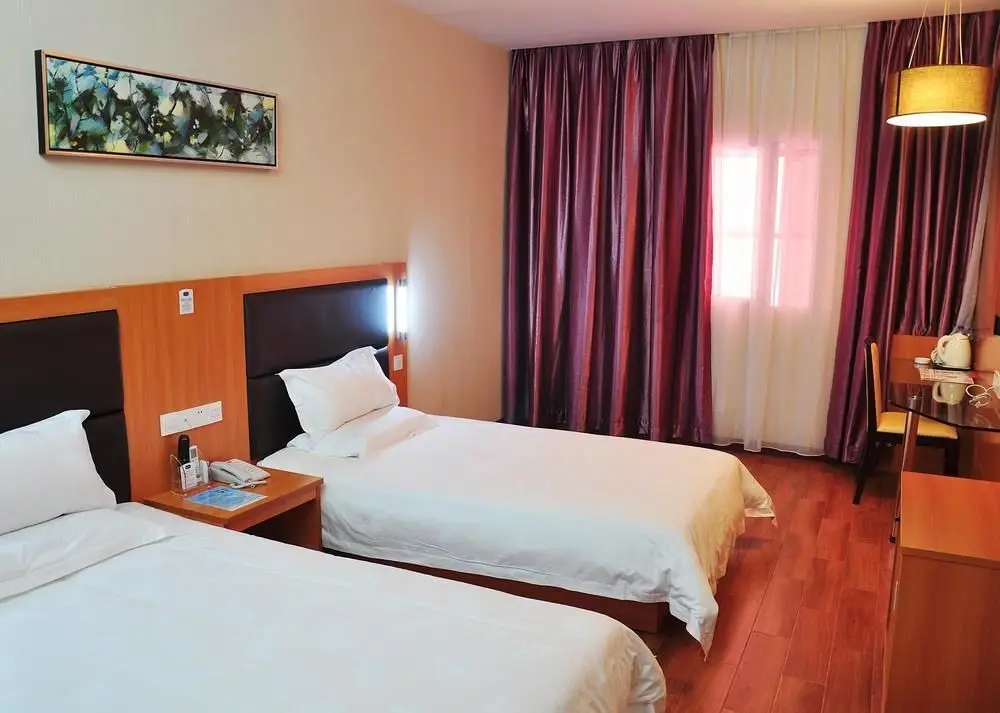 Шэньчжэнь: Hanting Express Hotel Shenzhen Leyuan Road