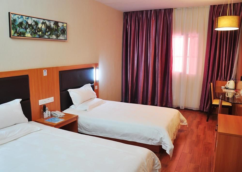 Шэньчжэнь: Hanting Express Hotel Shenzhen Leyuan Road