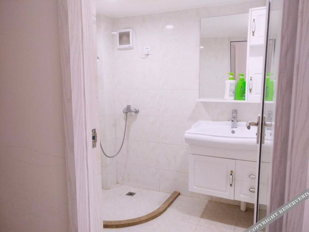 Гуанчжоу: Kun Jiang Service Apartment Chimelong