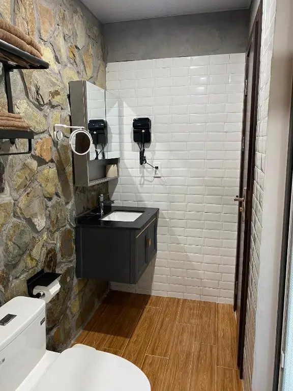 Хайфон: Quiri Hotel