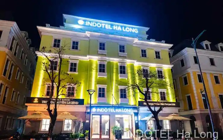 Халонг: Indotel Ha Long