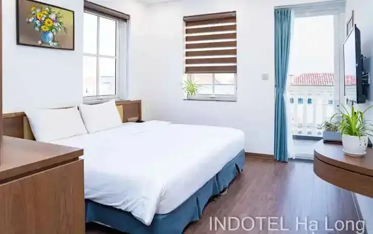 Халонг: Indotel Ha Long