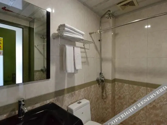 Хучжоу: Anji Zhuhai Holiday Hotel