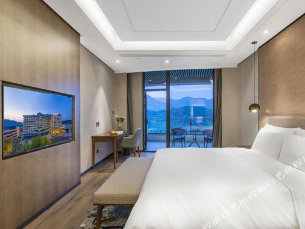 Хучжоу: Grand New Century Resort Anji Huzhou