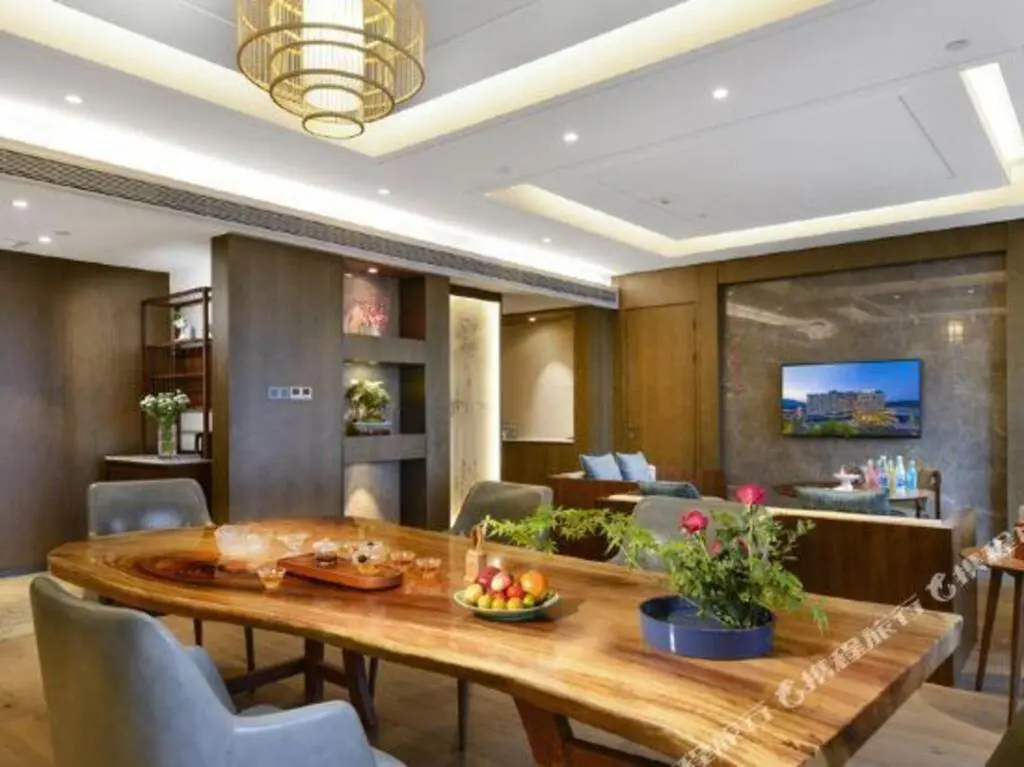 Хучжоу: Grand New Century Resort Anji Huzhou