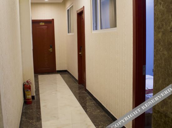 Долуньноэр: Duolun Tianshunxiang Business Hotel