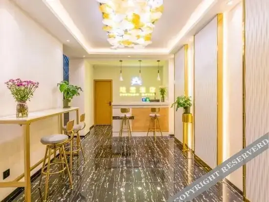 Куньмин: Juntang Hotel (Kunming Railway Station Joy City)