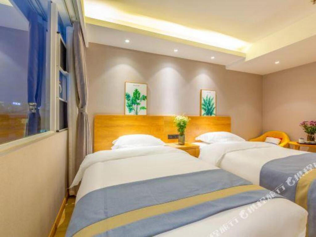 Куньмин: Juntang Hotel (Kunming Railway Station Joy City)