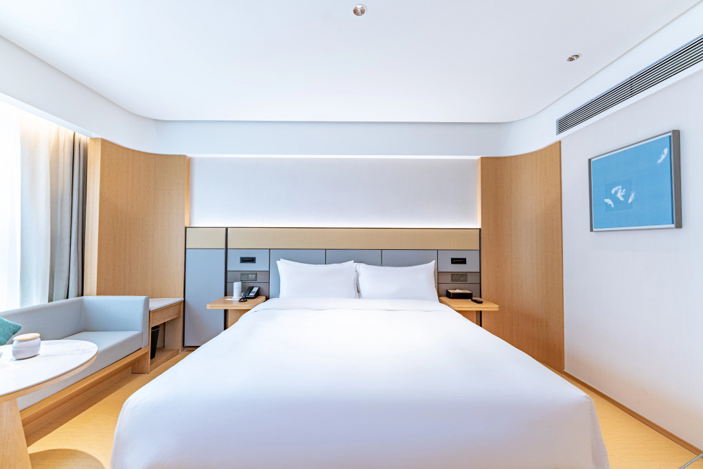 Куньмин: Ji Hotel (Kunming International Convention and Exhibition Center)