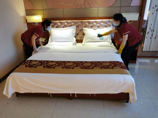 Ичэнь: Quwo Hotel (Eastern District Branch)