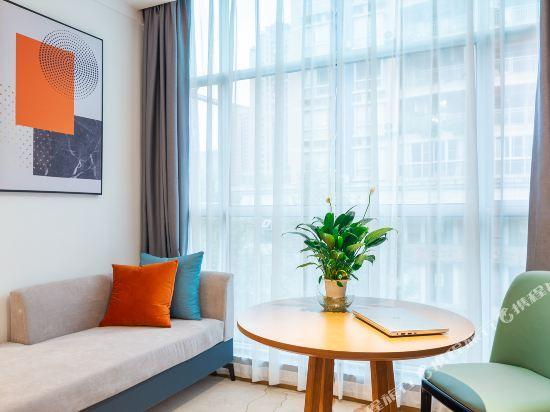 Чунцин: Chongqing Lanhang Ai Ji Art Hotel