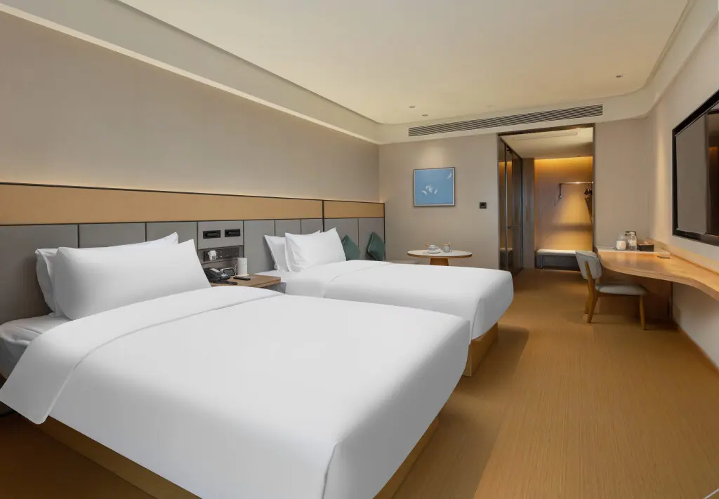 Чунцин: JI Hotel (Chongqing Ring Shopping Park and Chongguang Metro Station Hotel)