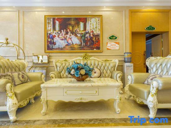 Чунцин: Vienna Hotel (Chongqing Hechuan High-speed Railway Station)