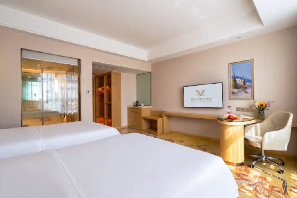 Чунцин: Vienna International Hotel (Chongqing Yufu Industrial Park)