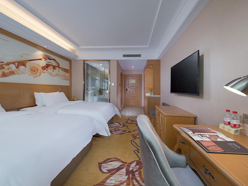 Чунцин: Vienna Hotel Chongqing Dazushike Hongsheng Plaza