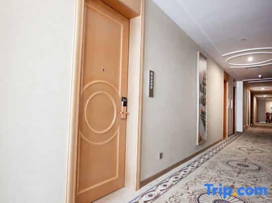 Чунцин: Vienna Hotel Chongqing Rongchang Binhai