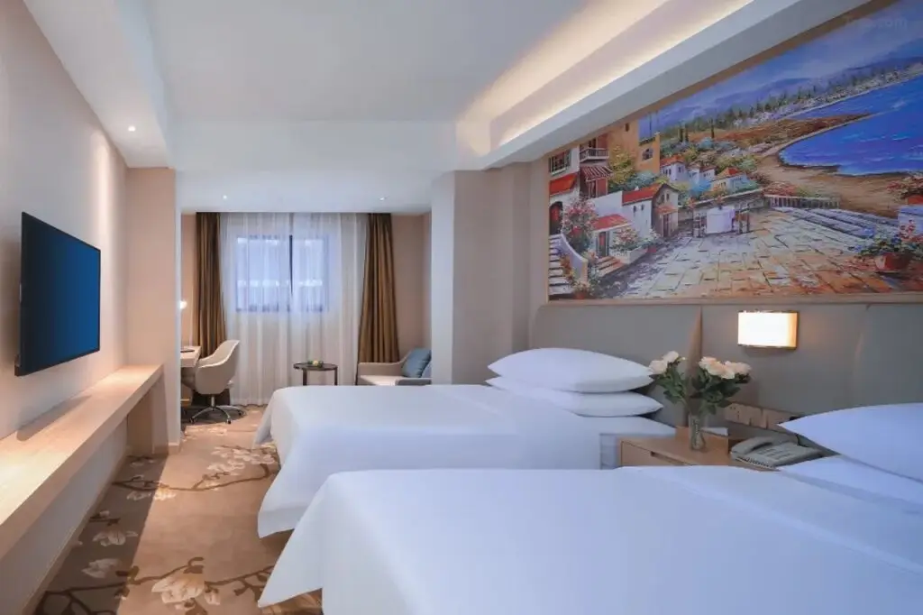 Чунцин: Vienna Hotel Chongqing Shapingba Sanxia Square